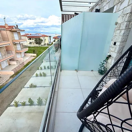 Апартаменты Sunny Aparts Sea View *