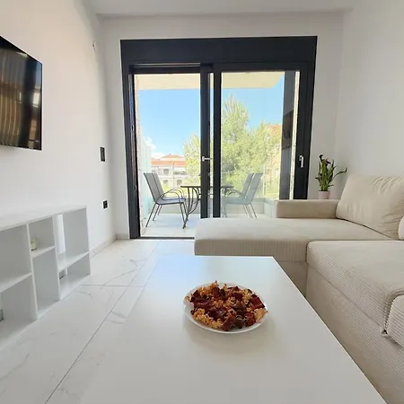 Mezonett Sea View Apartment