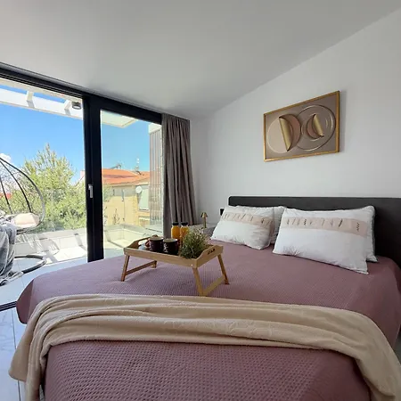 Apartment Mezonett Sea View Polychrono