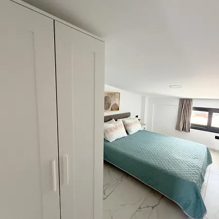 Apartment Mezonett Sea View Polychrono