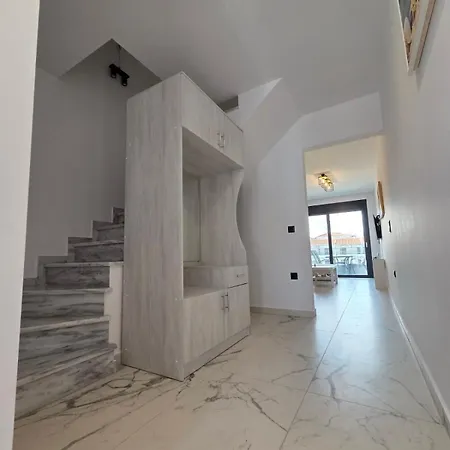 Mezonett Sea View דירה *